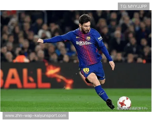 梅西回到巴塞罗那训练！诺坎普重现万人海